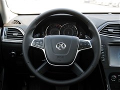 ��������,��D70,2013�� 2.3T ������,�пط�����ʵ��ͼƬ