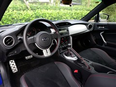 2013 2.0L Զ