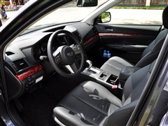 2010 2.5i
