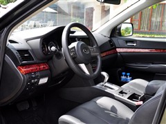 2010 2.5i