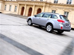 2010 2.5i