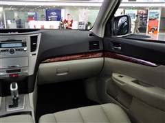 2010 2.5i