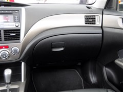2010 2.0XS Զ