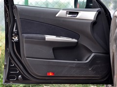 2010 2.5XS Զ