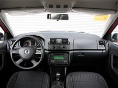 2014 1.6L ԶMonte carlo
