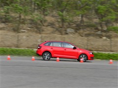 Ϻ˹´,꿶,2014 1.6L Զ,ʵͼƬ