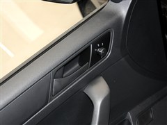 2014 1.6L Զ