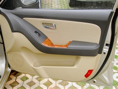 2010 1.6L AT GLS