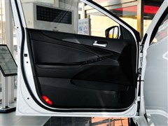 ִ,,2011 2.0L ԶȰ,ʵͼƬ