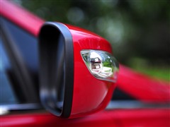 2011 2.0L Զ