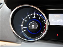 2011 2.0L Զ