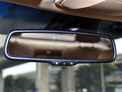 2011 2.0L Զ