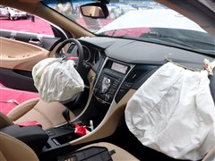 2011 2.0L Զʱа