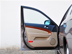 2011 1.8  AT