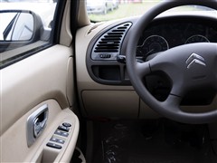 2010  1.6L ֶƼ