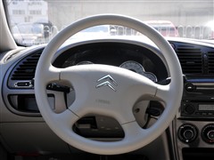 2011  1.6L ֶƼ