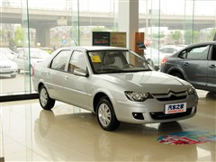 2011  1.6L ԶƼ