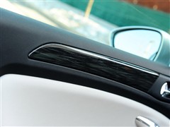 2010 2.3L Զ