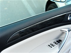 2010 2.3L Զ