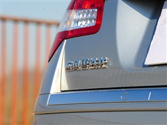 2010 2.3L Զ