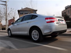 2010 2.3L Զ
