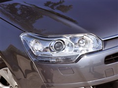 2010 2.3L Զ