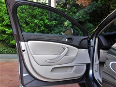 2010 2.3L Զ