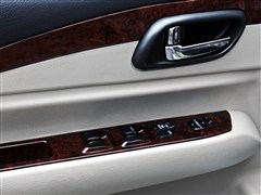2012 1.5L ֶ׼