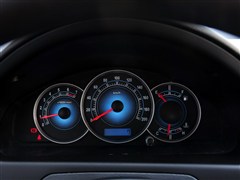 ���һ��,��־V5,2013�� 1.5L �ֶ���ȡ�� ��IV,�пط�����ʵ��ͼƬ