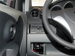 ���һ��,��־V2,2010�� 1.3L �ֶ�������,�пط�����ʵ��ͼƬ