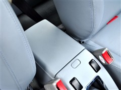 Ұ������,Ұ��F99,2010�� 1.5L �콢��,��������ʵ��ͼƬ