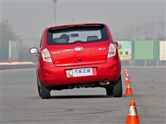 ���һ��,��־V2,2010�� 1.3L AMT�콢��,����ʵ��ͼƬ
