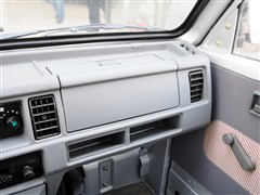 һ������,�ѱ�T51,2011�� 1.0L������,�пط�����ʵ��ͼƬ