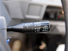 һ������,�ѱ�T51,2011�� 1.0L������,�пط�����ʵ��ͼƬ