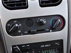 2011�� 1.0L ������LJ465QE1