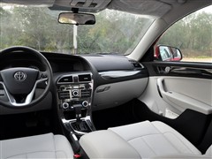 2011 1.6L Զ