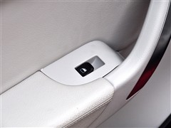 2011 1.6L Զ