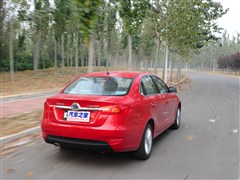 л,лH530,2011 1.6L Զ,ʵͼƬ