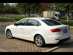 2011 1.6L Զ