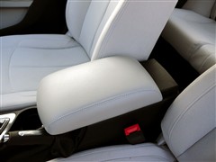 л,лH530,2011 1.6L Զ,ʵͼƬ
