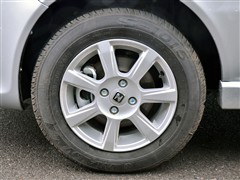 2011�� 1.3L �ֶ���Ӣ��