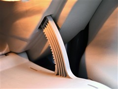 2011�� 1.3L �ֶ���Ӣ��