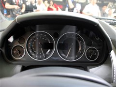 ˹١,V12 Vantage,2009 6.0L Manual Coupe,пطʵͼƬ