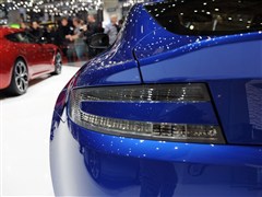 ˹١,V8 Vantage,2012 4.7 S Coupe,ϸʵͼƬ