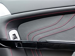 ˹١,V8 Vantage,2012 4.7 S Roadster,ʵͼƬ