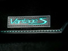 ˹١,V8 Vantage,2012 4.7 S Roadster,ʵͼƬ