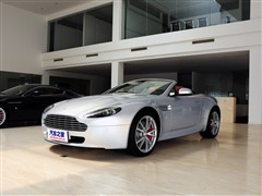 ˹١,V8 Vantage,2011 4.7 Sportshift Roadster,ʵͼƬ