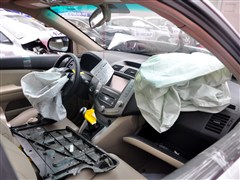 2011�� 2.0L �ֶ������