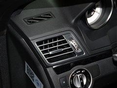 2014�� E 200 Coupe