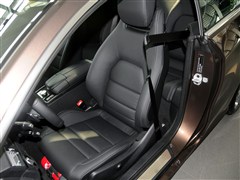 2014�� E 200 Coupe